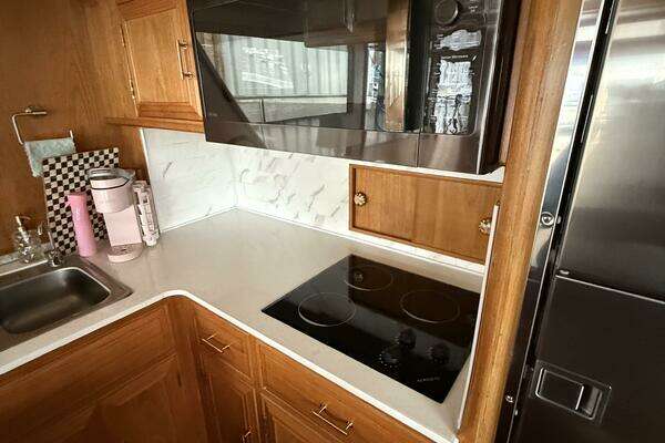 Ocean Alexander 486 Yacht For Sale