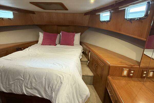 Ocean Alexander 486 Yacht For Sale