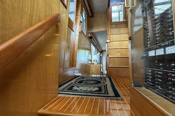 Ocean Alexander 486 Yacht For Sale