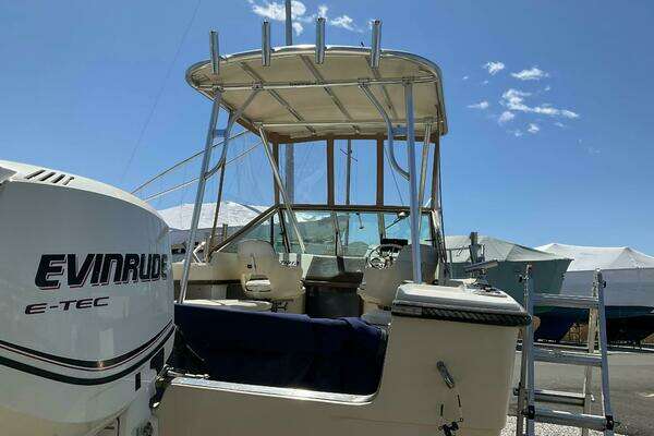 Photo of the 1986 Tiara Yachts 