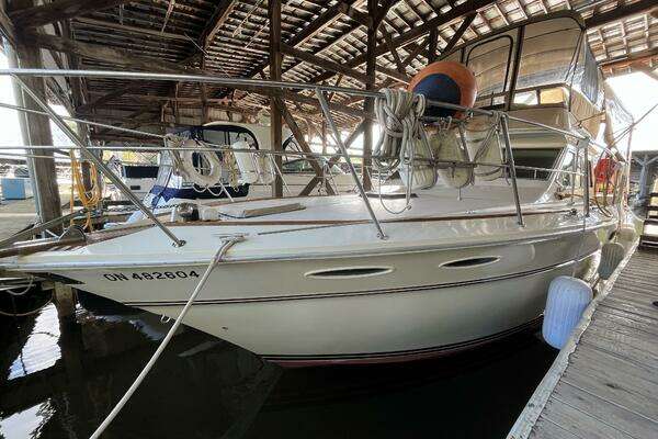 35-ft-Sea Ray-1983-355 Aft Cabin-Lefroy Ontario Canada yacht for sale