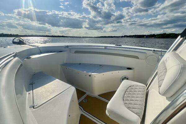Photo of the 2011 Key West 244 FS