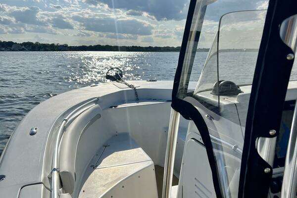 Photo of the 2011 Key West 244 FS