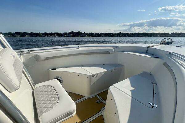 Photo of the 2011 Key West 244 FS