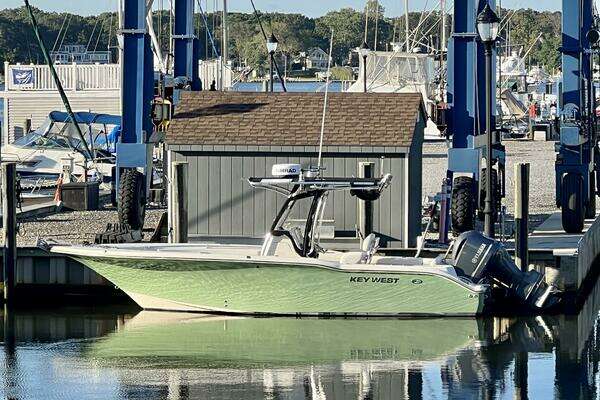 24-ft-Key West-2011-244 FS- Brick New Jersey United States  yacht for sale