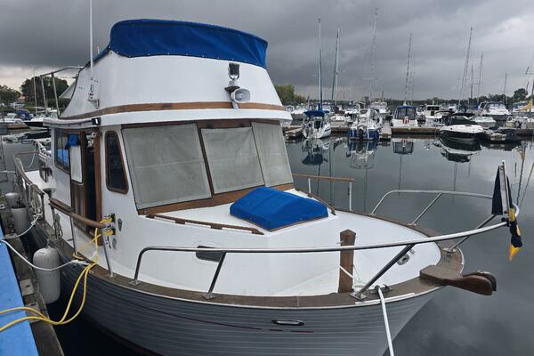34ft Marine Trader Yacht For Sale