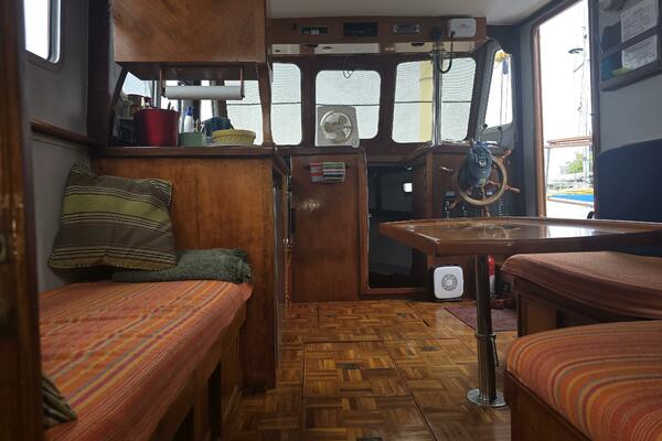 34ft Marine Trader Yacht For Sale