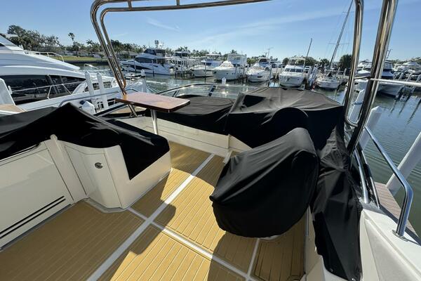 2016 Sea Ray 510 Fly 'Bateau d’Amis' - Flybridge