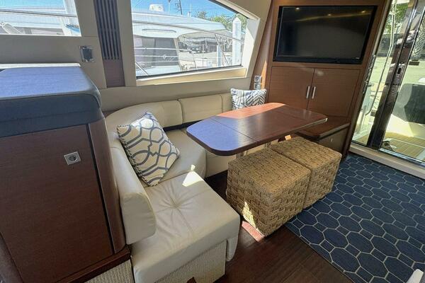 Sea Ray 510 Fly 'Bateau d’Amis' - Salon