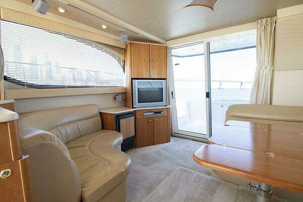 Meridian 411 Sedan Yacht For Sale