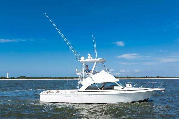 Bertram 35 Flybridge Sportfish Yacht For Sale