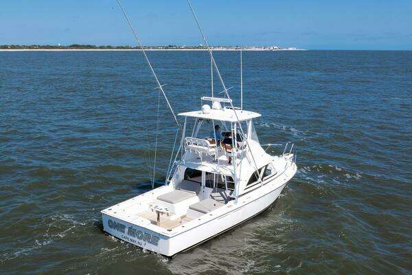Bertram 35 Flybridge Sportfish Yacht For Sale