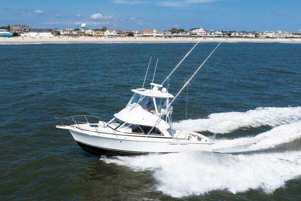 Bertram 35 Flybridge Sportfish Yacht For Sale