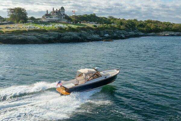 CH Marine Shelter Island Nomad Yacht For Sale