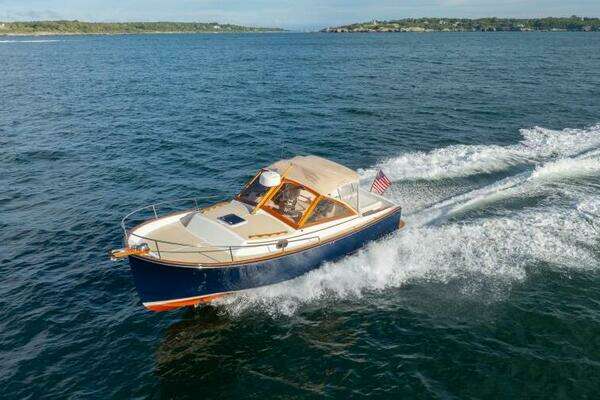 CH Marine Shelter Island Nomad Yacht For Sale