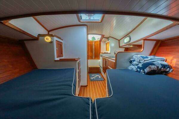 CH Marine Shelter Island Nomad Yacht For Sale