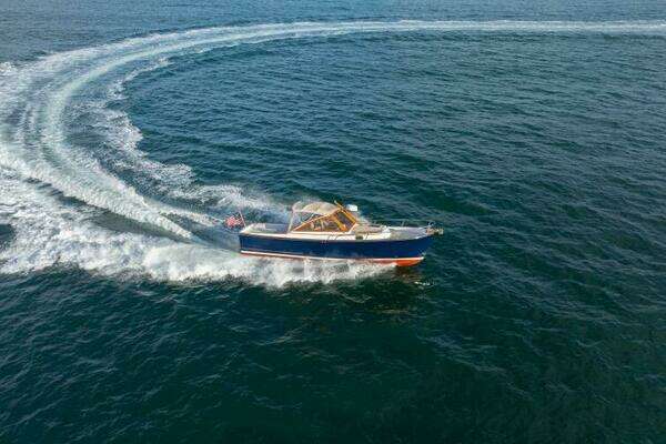 CH Marine Shelter Island Nomad Yacht For Sale