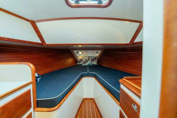CH Marine Shelter Island Nomad Yacht For Sale
