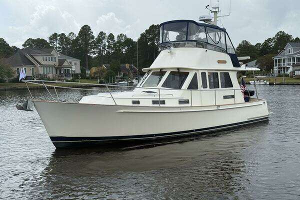 42' Legacy Yachts