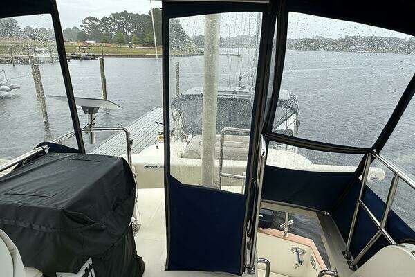 Legacy Yachts 42 Flybridge Yacht For Sale