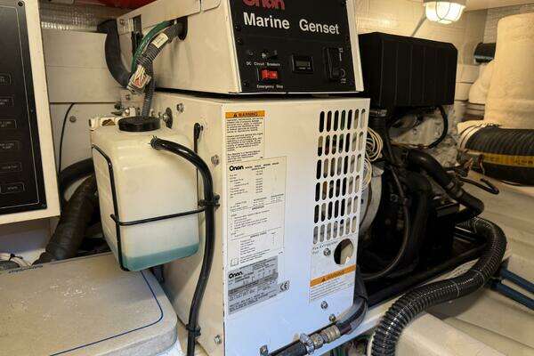 Legacy Yachts 42 Flybridge Yacht For Sale