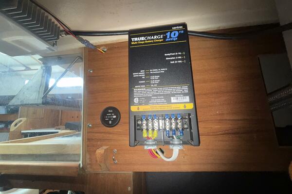 37ft Alberg Yacht For Sale