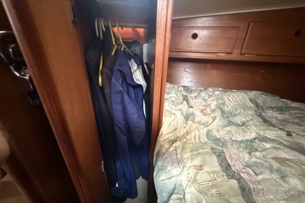 37ft Alberg Yacht For Sale