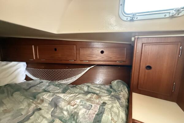 37ft Alberg Yacht For Sale