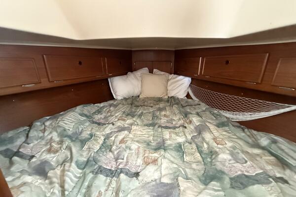 37ft Alberg Yacht For Sale