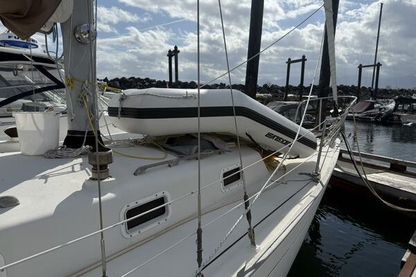 37ft Alberg Yacht For Sale
