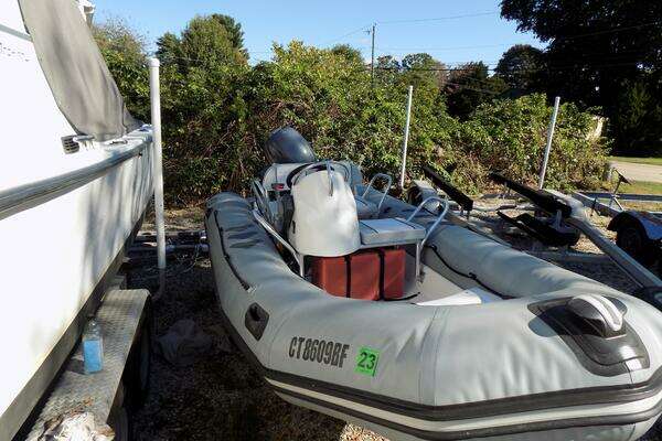 Photo of the 2013 Zodiac 4.2
