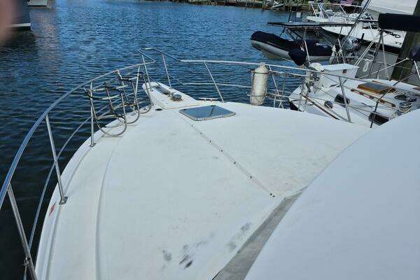 Photo of the 1991 Carver 