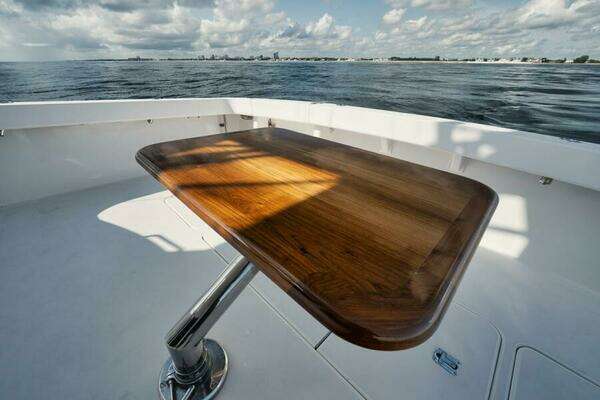 Viking 61 Yacht For Sale