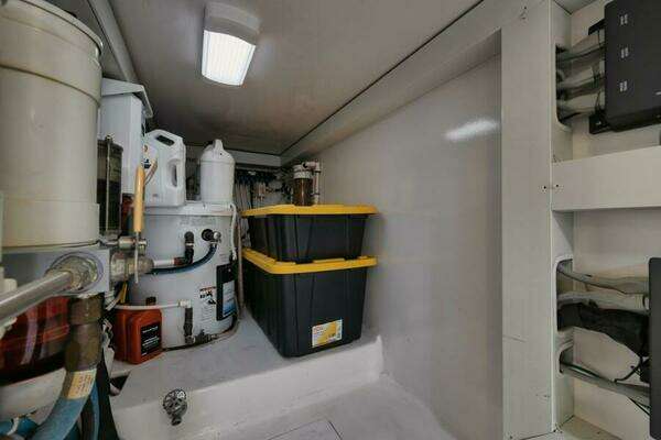 Viking 61 Yacht For Sale