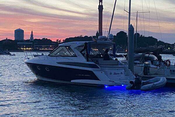 Regal 42 Sport Coupe Yacht For Sale