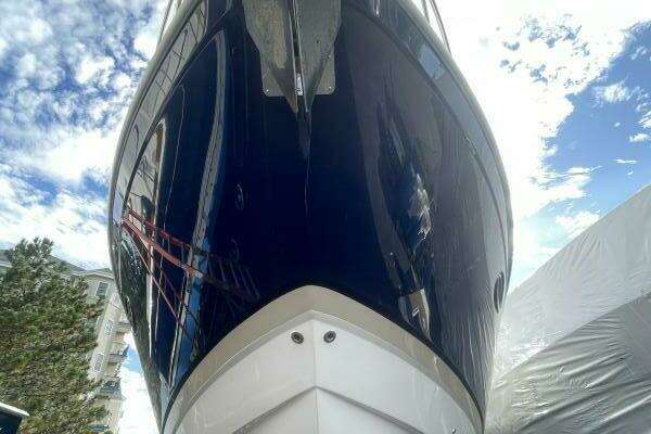 Regal 42 Sport Coupe Yacht For Sale