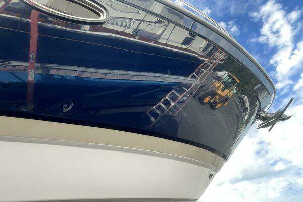 Regal 42 Sport Coupe Yacht For Sale