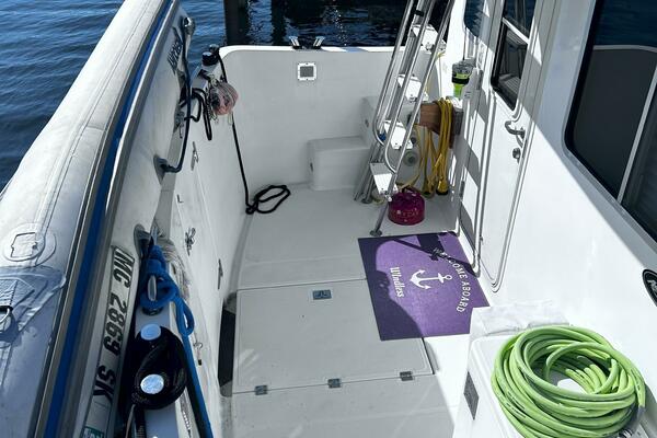 Windless 37ft American Tug Yacht For Sale