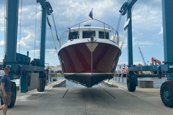 Windless 37ft American Tug Yacht For Sale