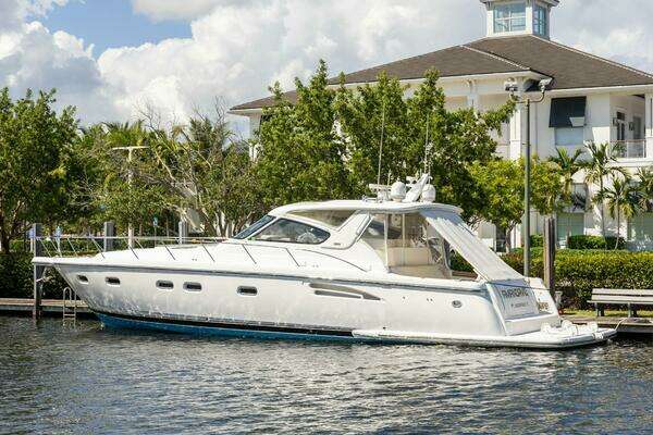 52-ft-Tiara Yachts-2000-5200 Express-Amandavid-Fort Lauderdale Florida United States yacht for sale
