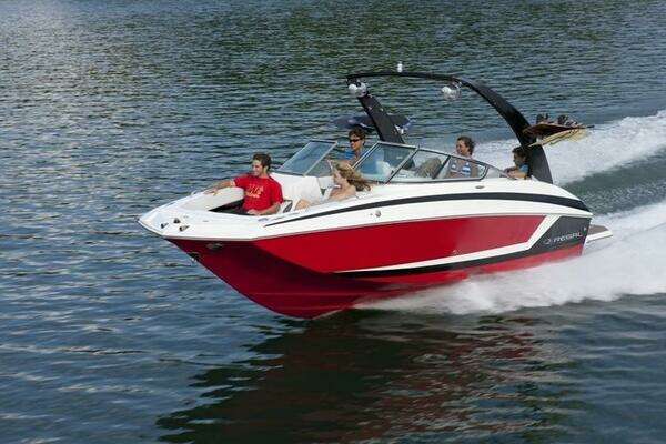 24-ft-Regal-2013-24 Fasdeck- Keswick Ontario Canada  yacht for sale