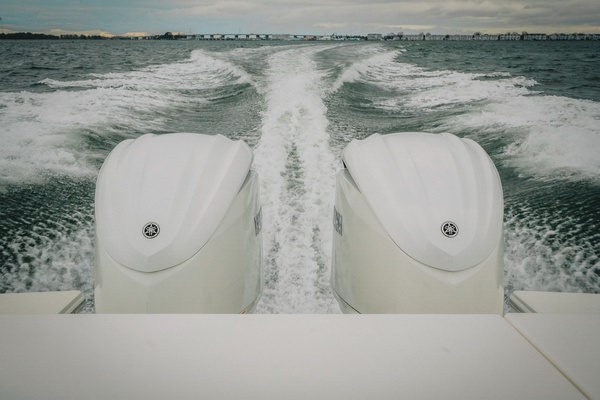 Amazing Grace 32ft Pursuit Yacht For Sale