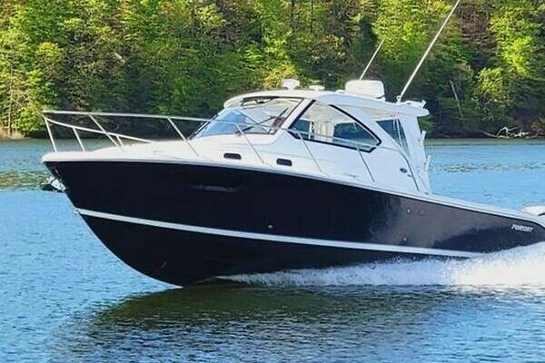 34' Pursuit Boats