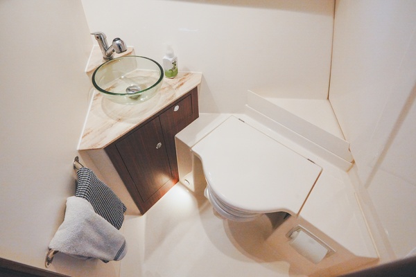 Amazing Grace 32ft Pursuit Yacht For Sale