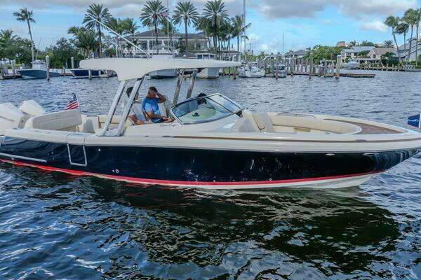 30-ft-Chris-Craft-2019-30 Calypso-RITZ-SEA-Fort Lauderdale Florida United States yacht for sale