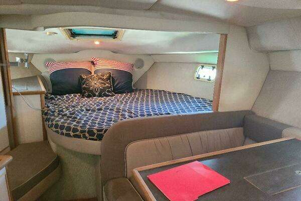 Photo of the 1996 Maxum 3200 SCR "Dream Time"