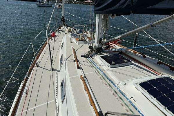 Acadia 38ft Tartan Yacht For Sale
