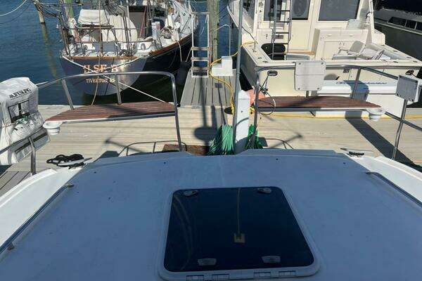 Photo of the 2001 Hunter 420 Passage "Summer Wind"