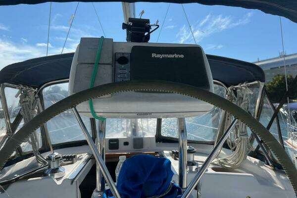 Photo of the 2001 Hunter 420 Passage "Summer Wind"