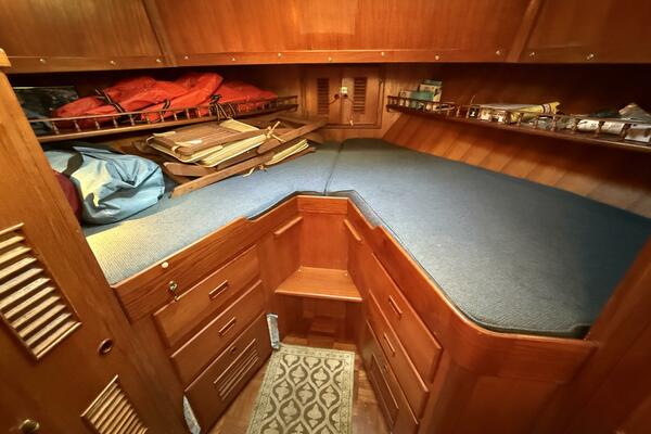 38ft Marine Trader Yacht For Sale